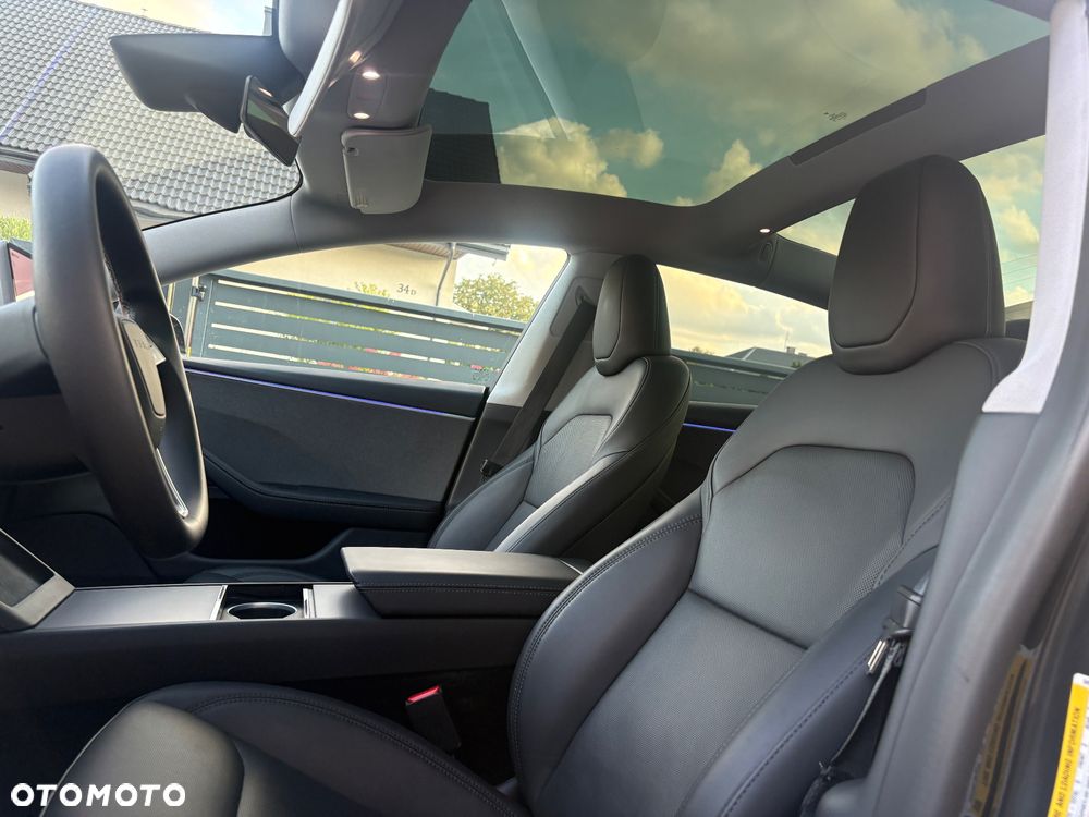 Tesla Model 3 - 22