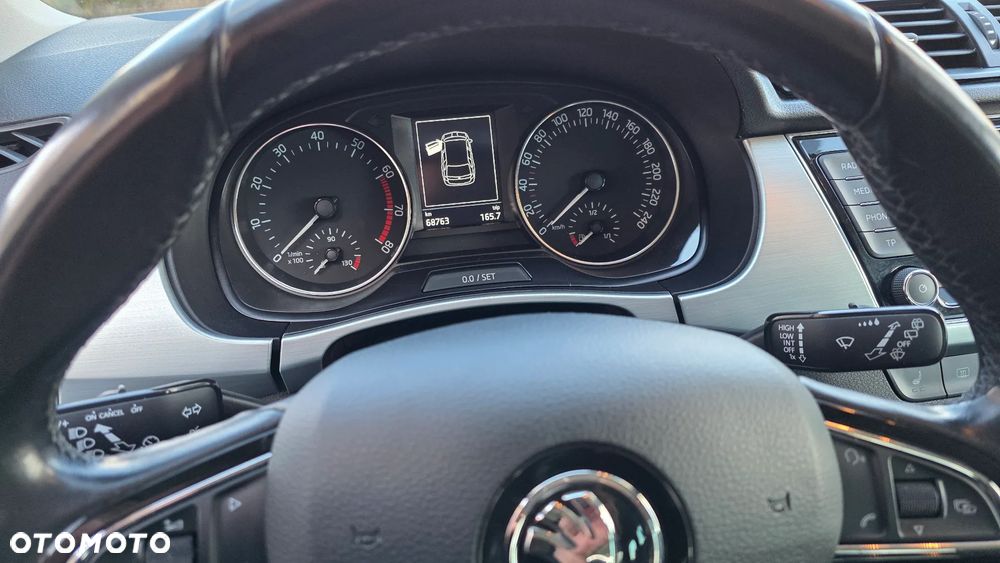 Skoda Fabia 1.0 Ambition - 8