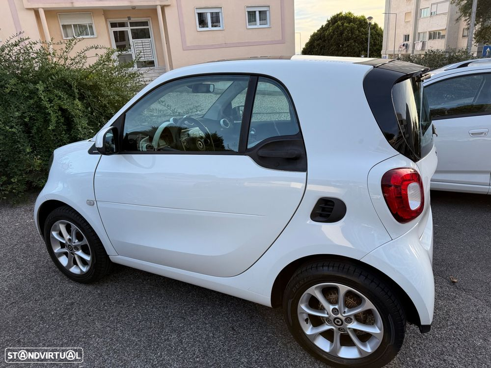Smart ForTwo Coupé 1.0 Passion 71 Aut. - 4