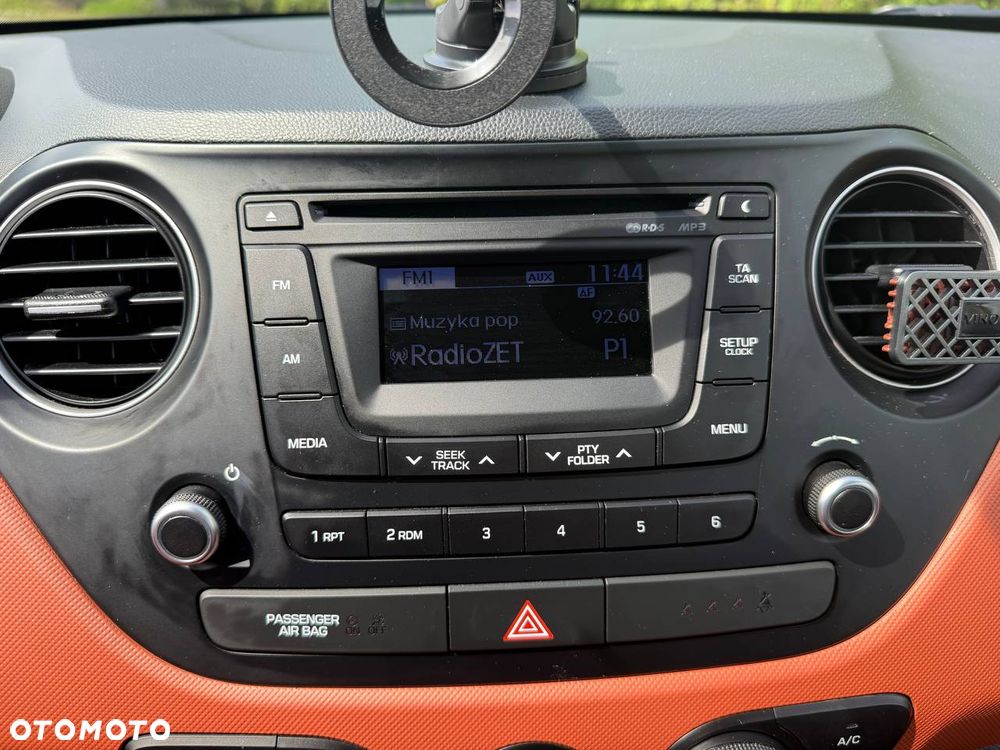 Hyundai i10 - 30