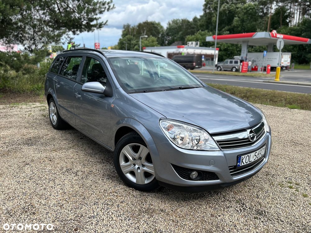Opel Astra 1.6 Edition 111 Jahre - 1