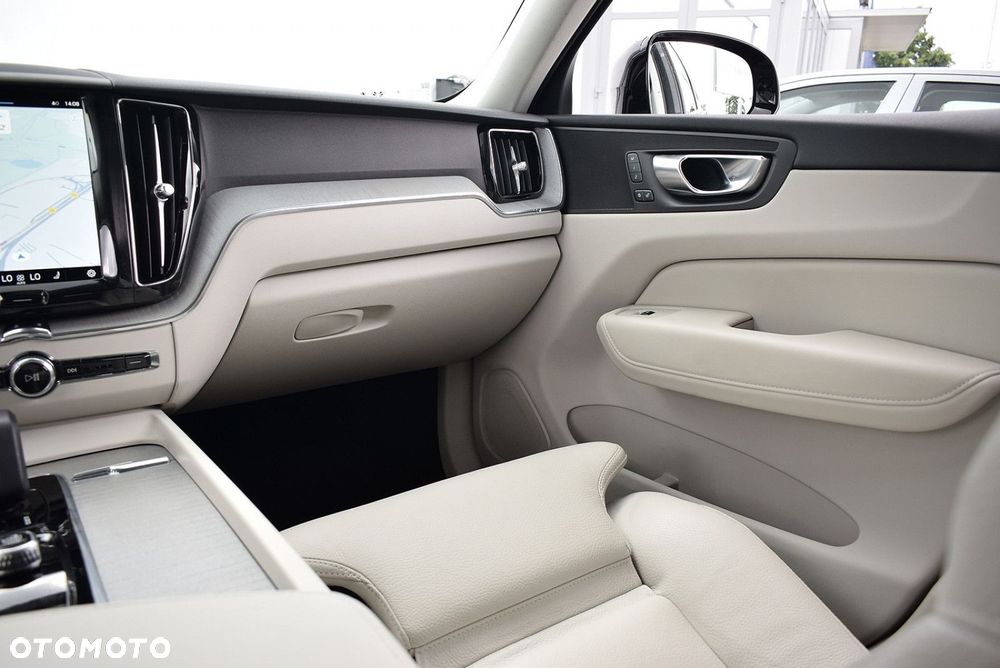 Volvo XC 60 - 13