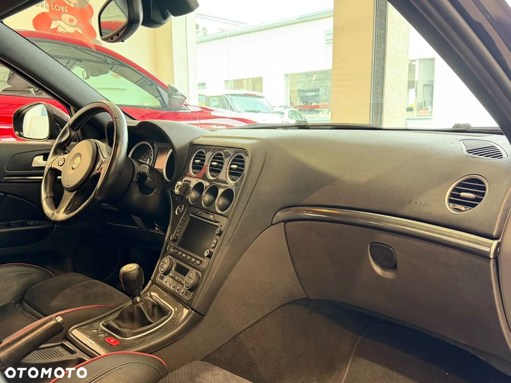 Alfa Romeo 159 - 15