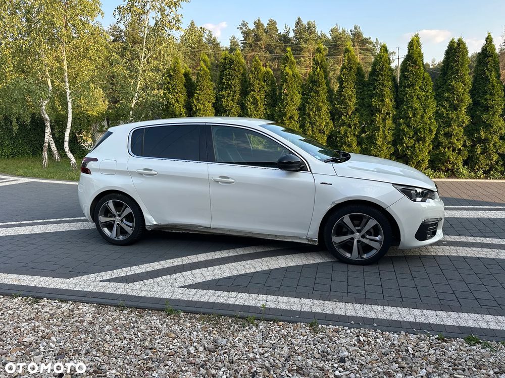 Peugeot 308 PureTech 130 EAT8 GT - 8