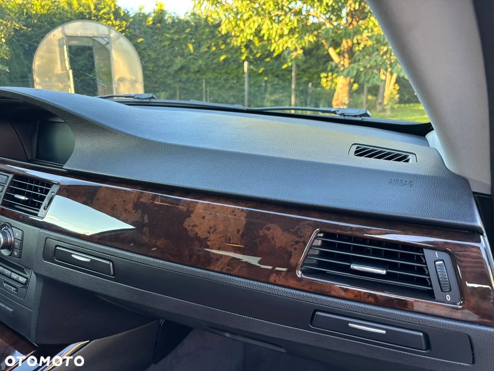 BMW Seria 3 - 15