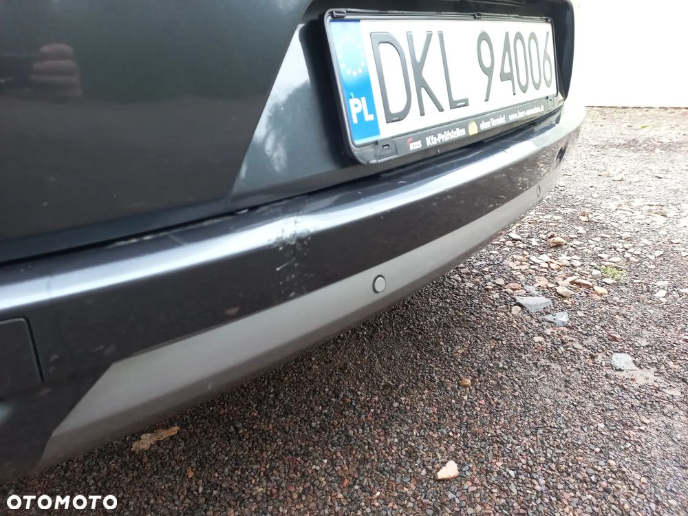 Renault Megane TCe 180 GT - 16