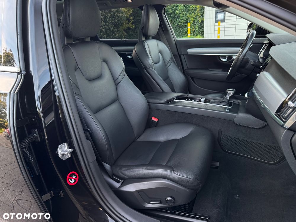 Volvo V90 D3 Geartronic Momentum Pro - 14