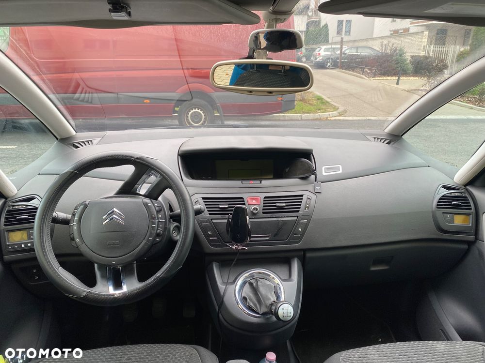 Citroën C4 Picasso - 10