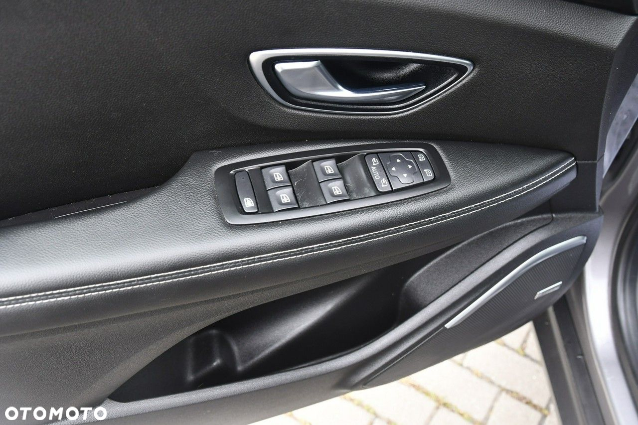 Renault Scenic - 15