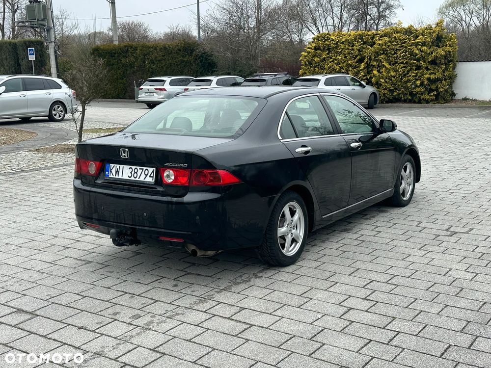 Honda Accord 2.0 Comfort - 3