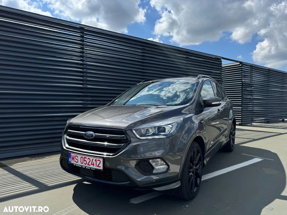 Ford Kuga 2.0 TDCi 4WD Powershift ST-Line - 1