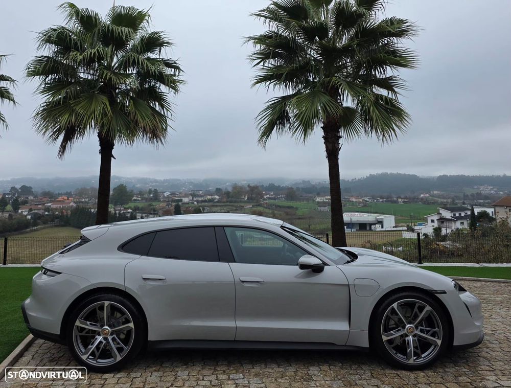 Porsche Taycan Sport Turismo Standard - 7