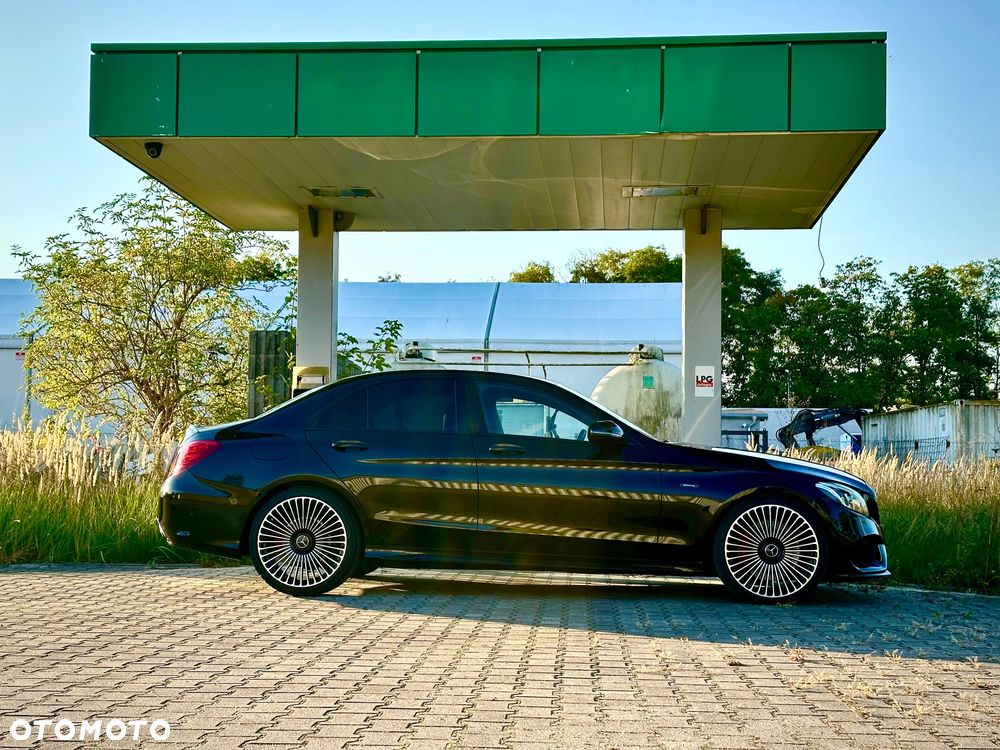 Mercedes-Benz Klasa C 450 AMG 4-Matic 7G-TRONIC - 6