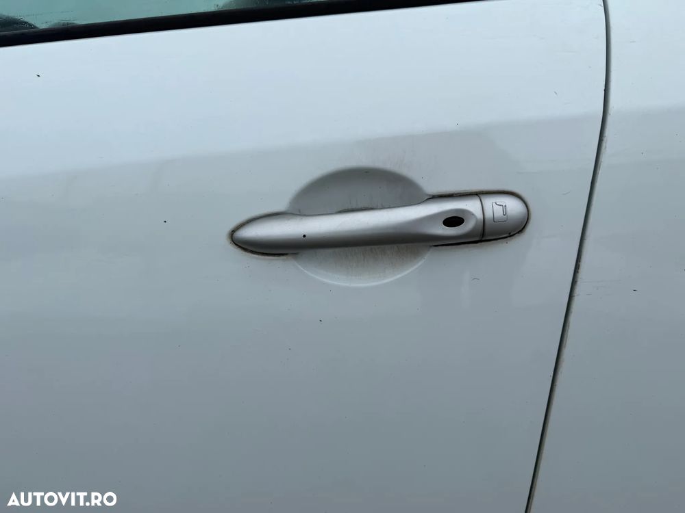 Renault Megane dCi 130 FAP Dynamique - 10