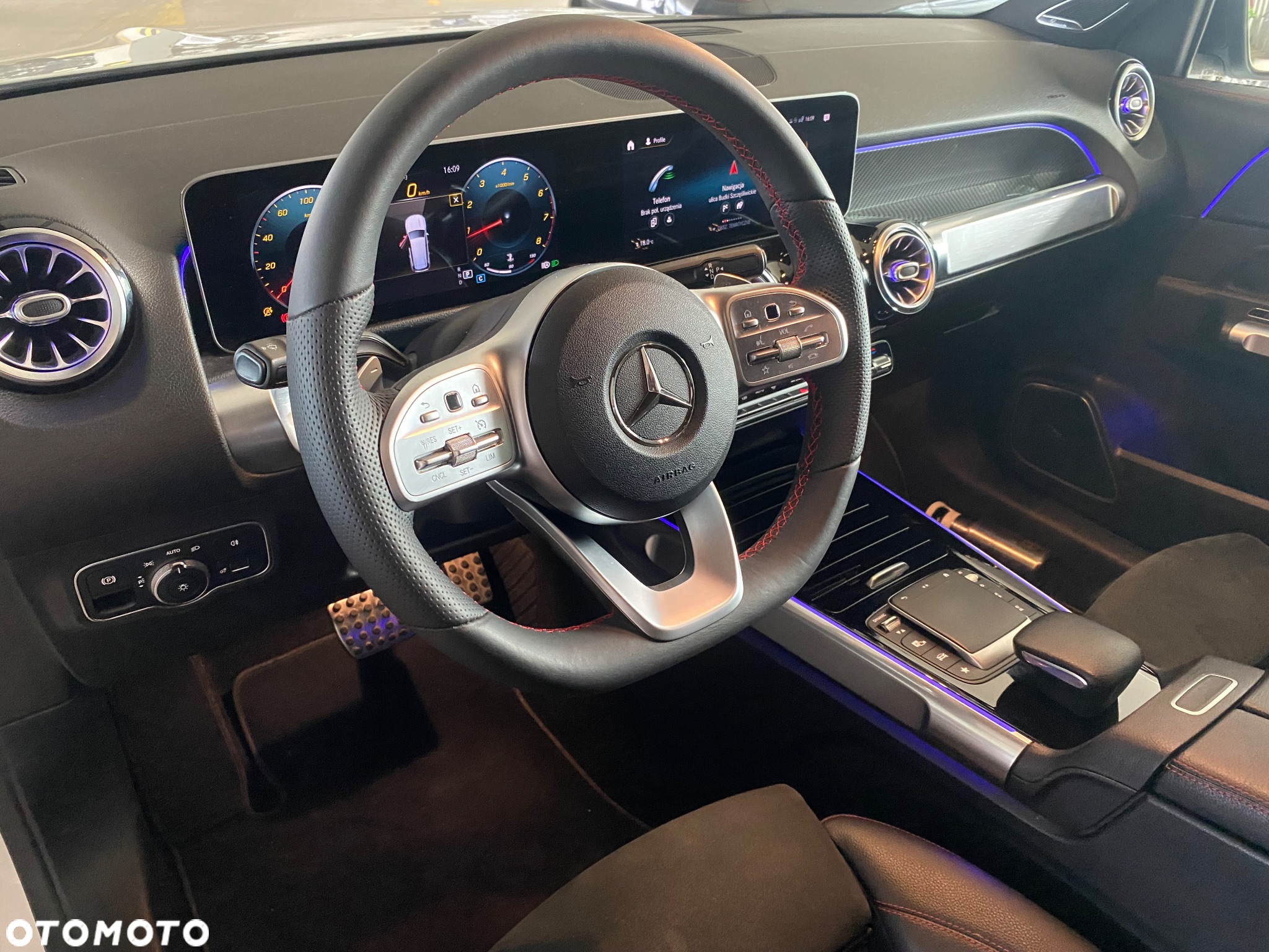 Mercedes-Benz GLB 200 AMG Line 7G-DCT - 6