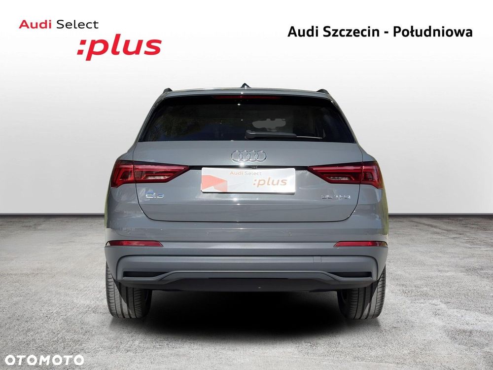 Audi Q3 2019 photo 4