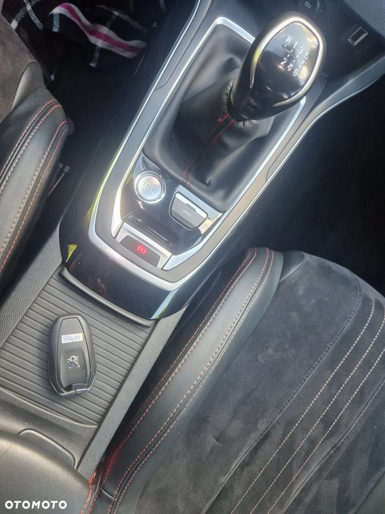 Peugeot 308 - 12
