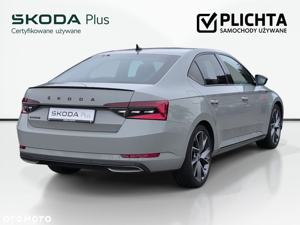 Skoda Superb 2022 photo 5