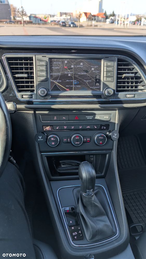 Seat Leon 2.0 TDI Style S&S DSG - 11