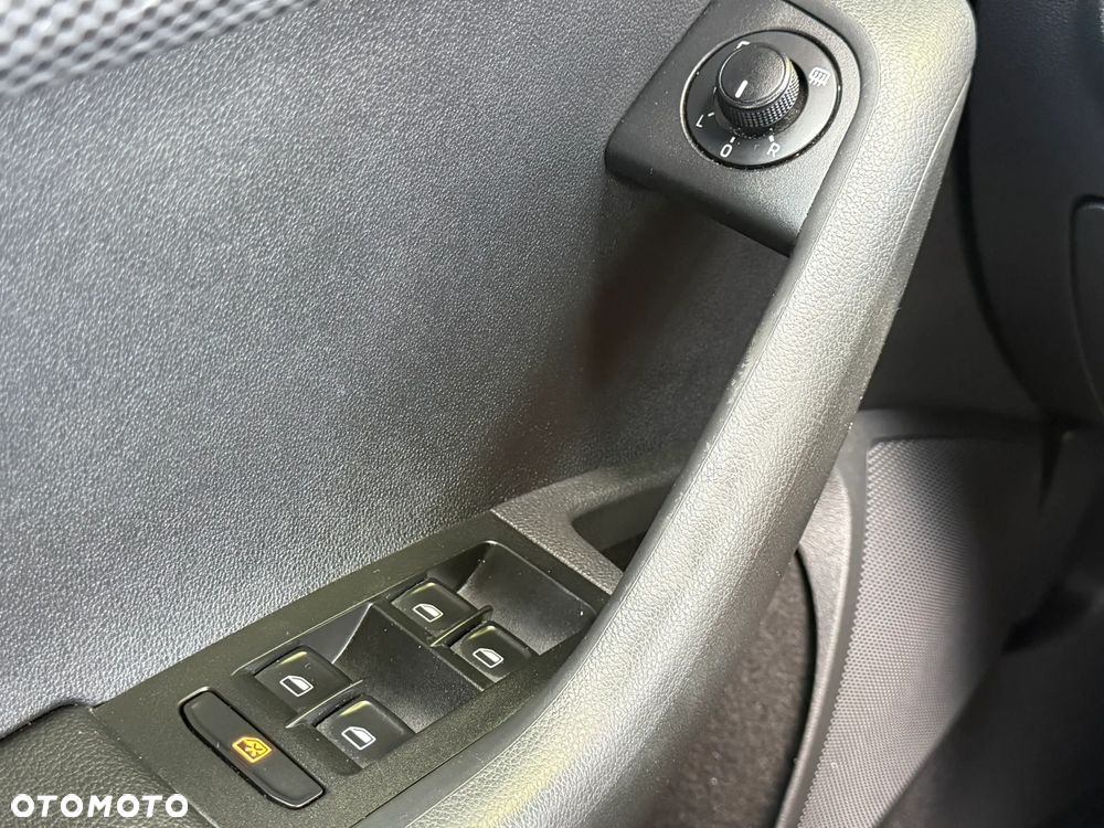 Skoda Octavia 2.0 TDI RS - 35