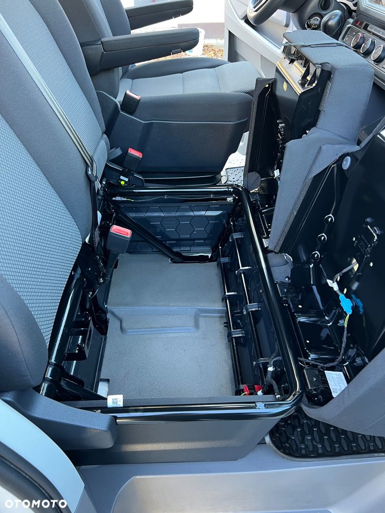 Volkswagen Crafter 2.0 TDI 177KM DSG Laweta Jegger Sypialnia Webasto LED - 35