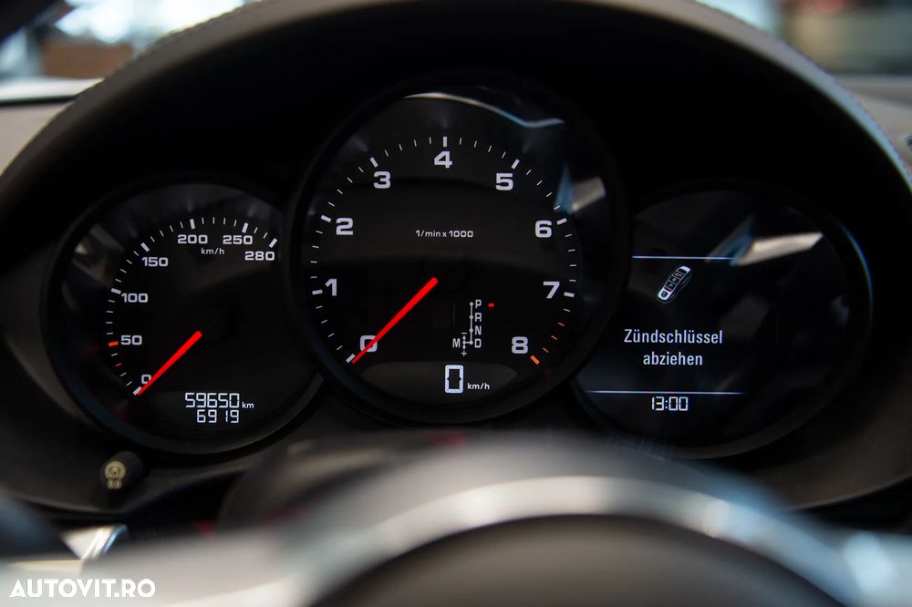 Porsche Cayman PDK - 23