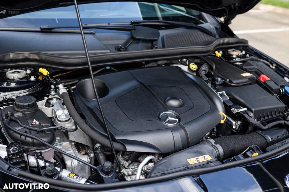 Mercedes-Benz CLA 200 d Shooting Brake 7G-DCT AMG Line - 8