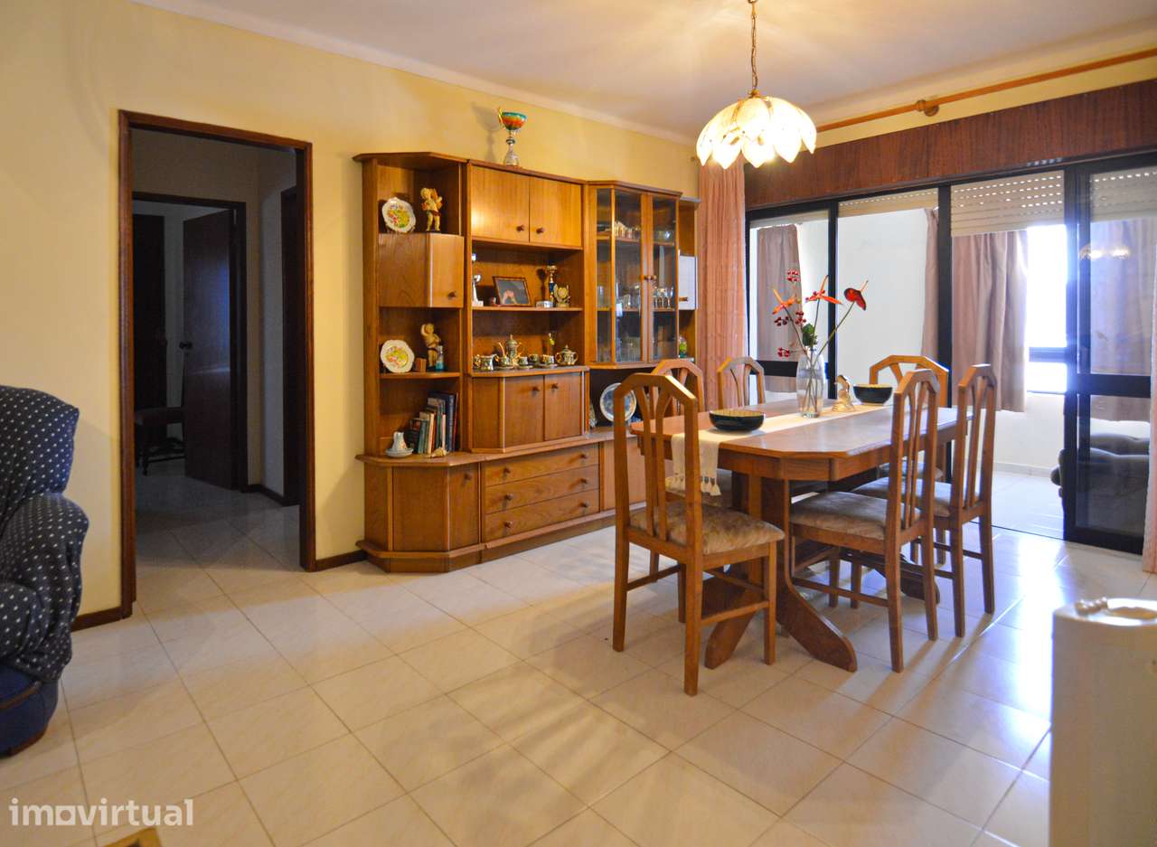Apartamento T2 em Quarteira a pouco metros da Praia - Grande imagem: 4/14