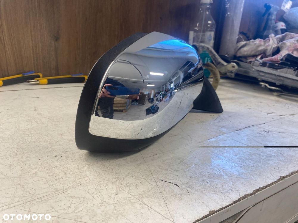 NISSAN LEAF I LUSTERKO PRAWE 5PIN EU - 4