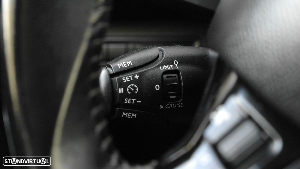 Peugeot 308 1.2 PureTech Style - 38