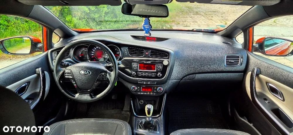 Kia Ceed Cee'd 1.6 GDI L - 5