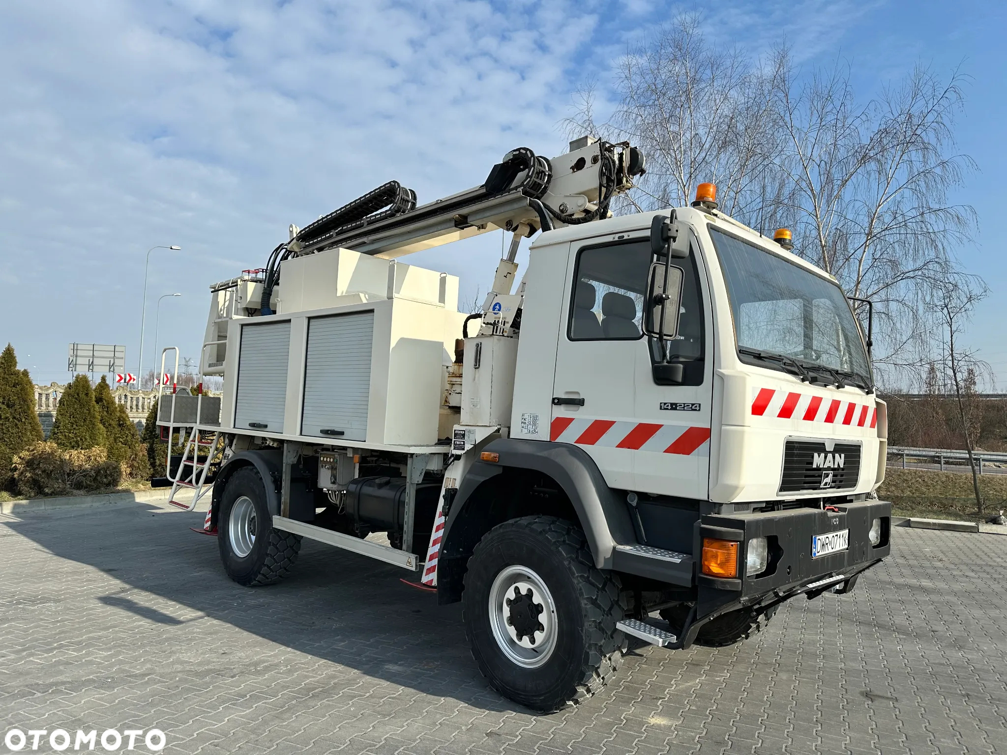 MAN - 9