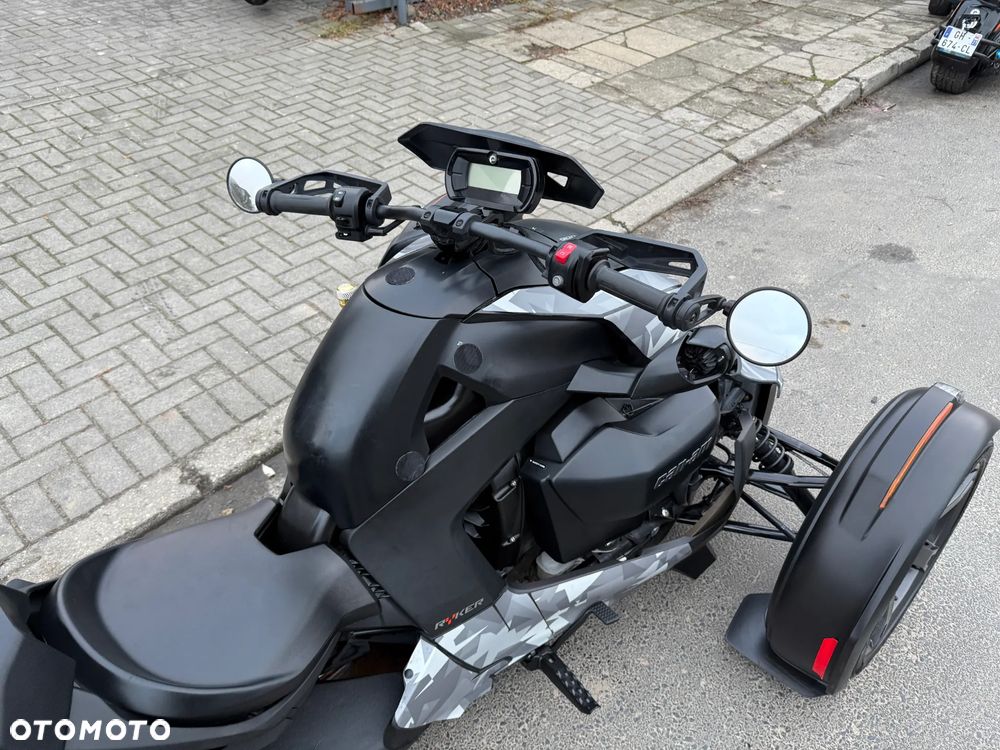 Can-Am Ryker - 9