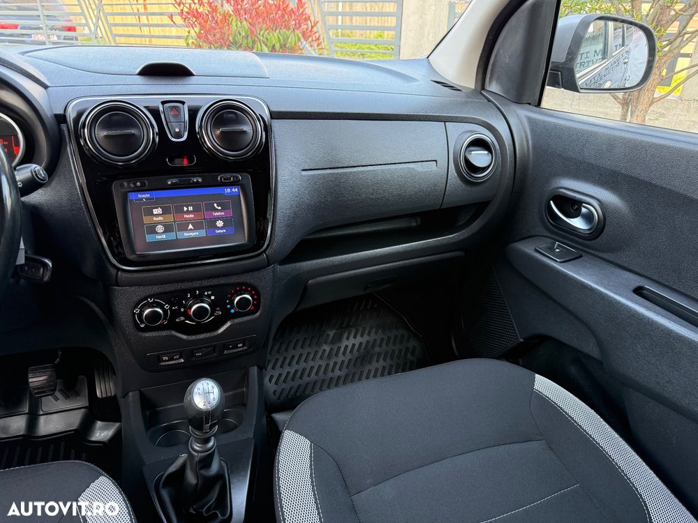Dacia Lodgy 1.5 dCi Stepway - 30