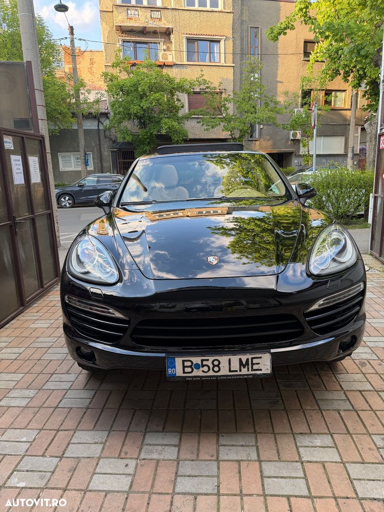 Porsche Cayenne - 9
