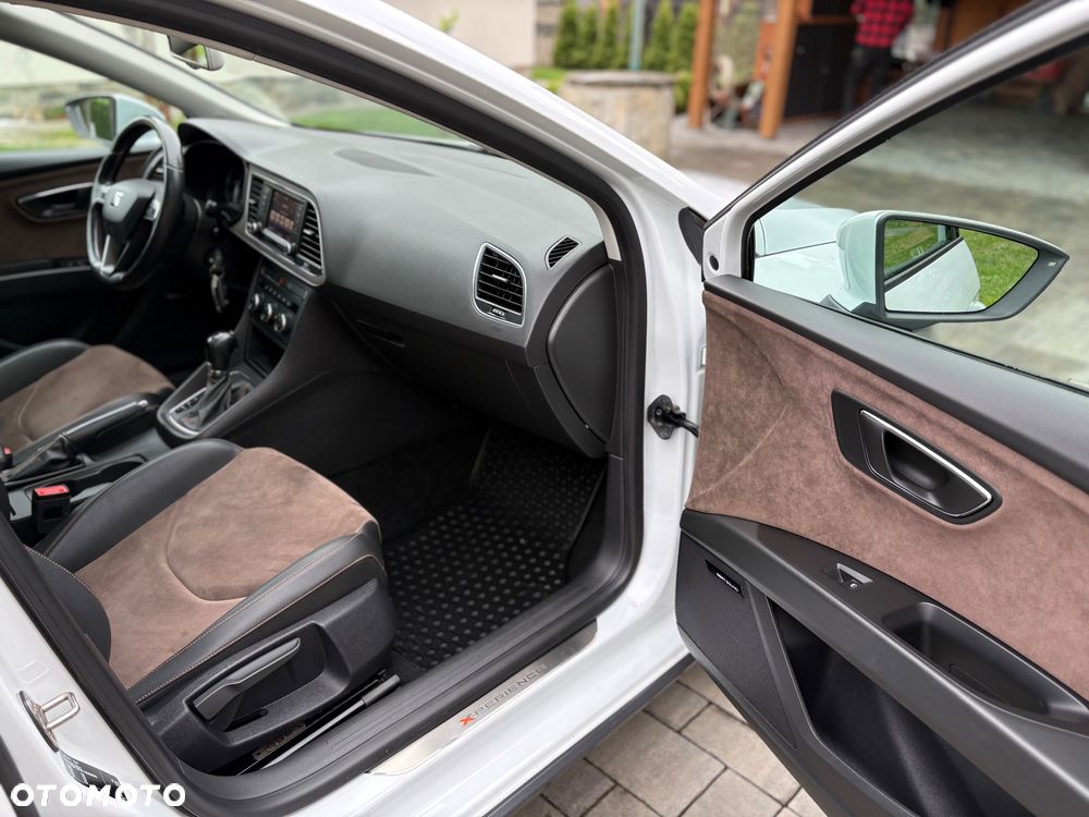 Seat Leon 2.0 TDI DPF Start&Stop DSG XCELLENCE - 6