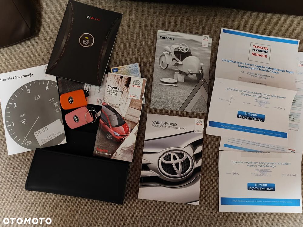 Toyota Yaris Hybrid 100 Premium EU6 - 11