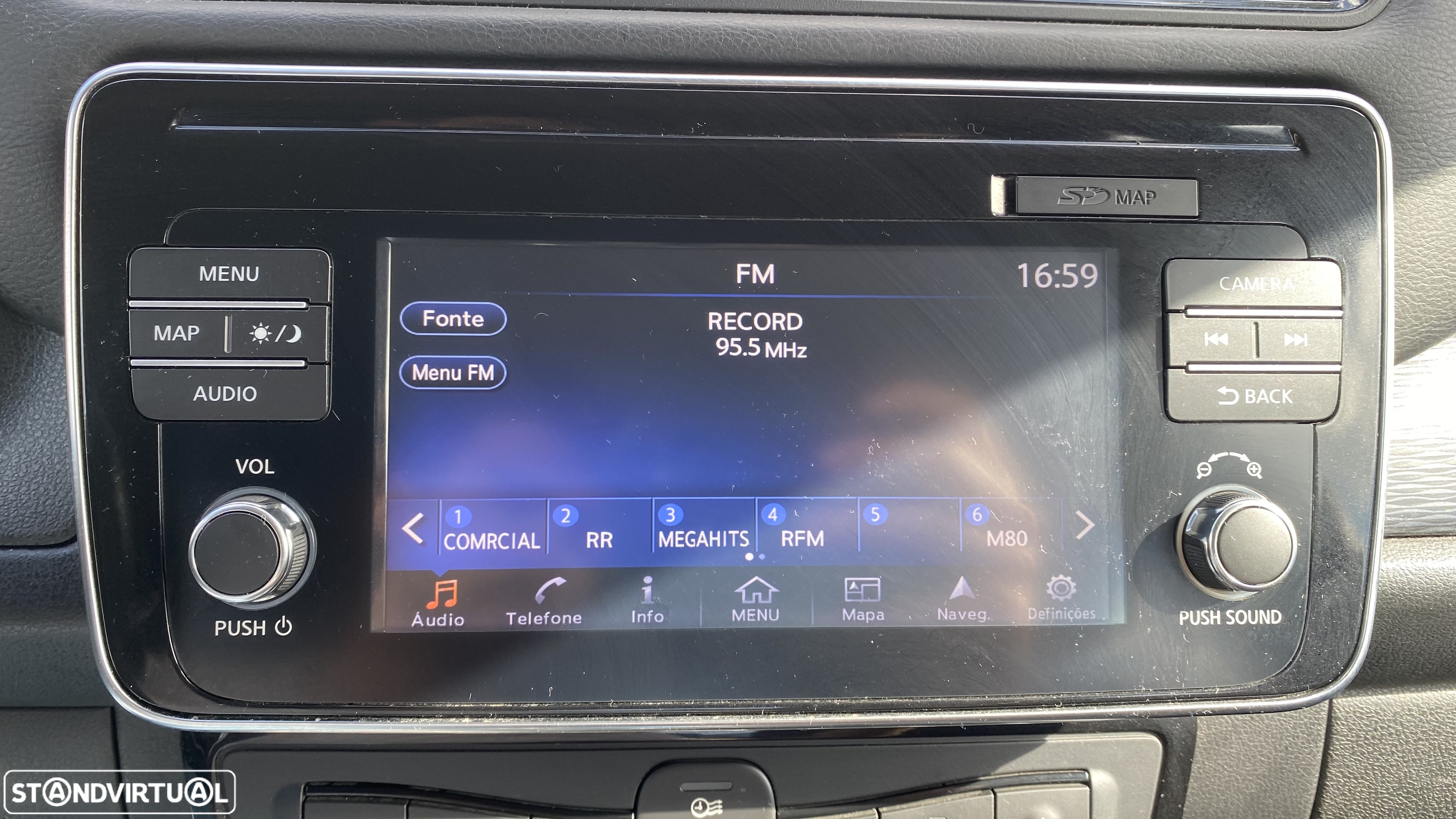 Nissan Leaf N-Connecta - 39