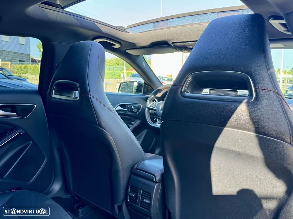 Mercedes-Benz CLA 220 d Shooting Brake AMG Line Aut. - 16