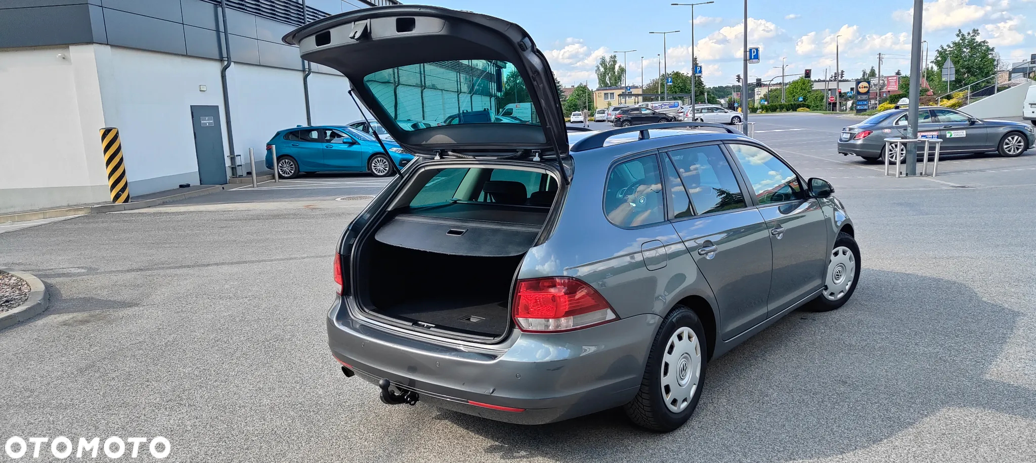 Volkswagen Golf Variant 1.6 TDI DPF MATCH - 22