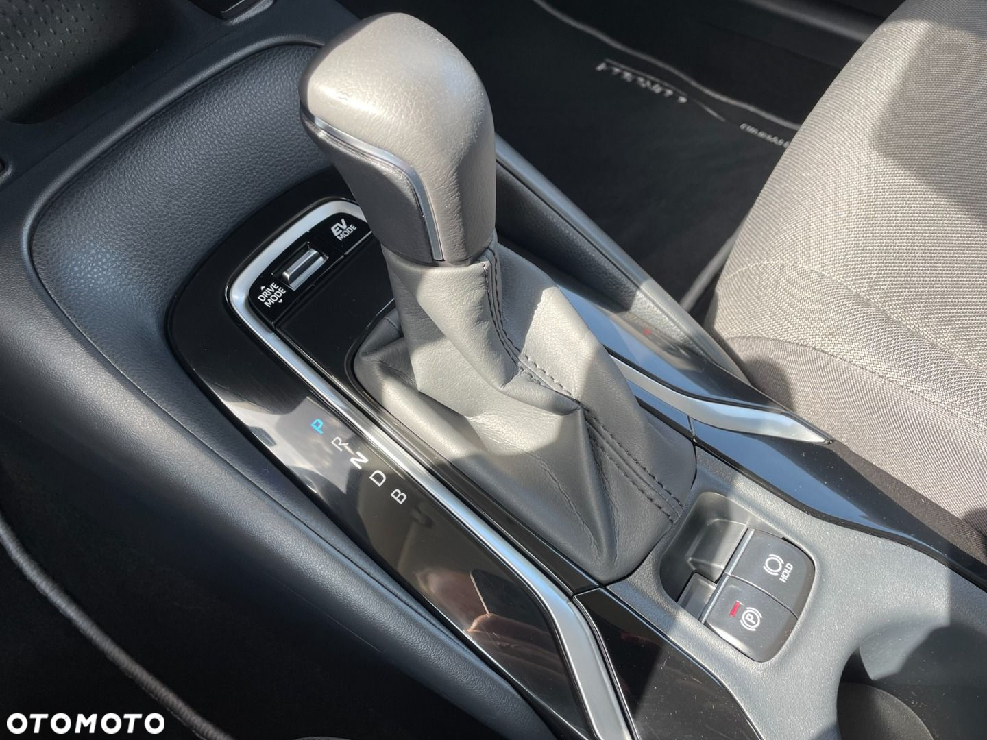 Toyota Corolla - 17