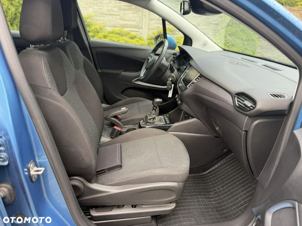 Opel Crossland X - 23