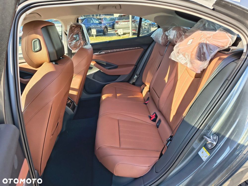 Skoda Superb 2.0 TDI SCR 4x4 L&K DSG - 20