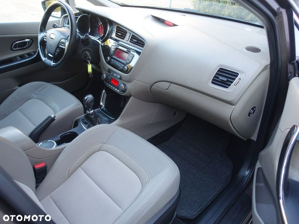 Kia Ceed 1.6 CRDi M - 12