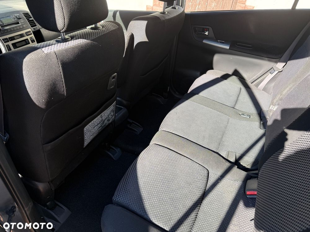 Toyota Corolla Verso 1.8 Sol - 5