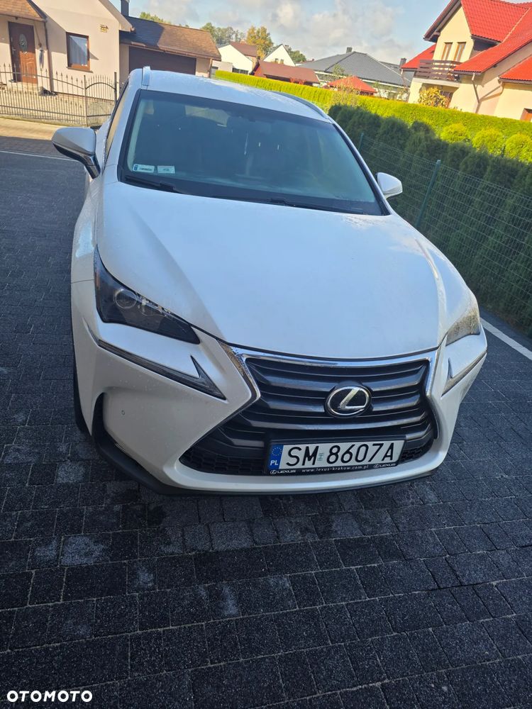 Lexus NX 200t Comfort AWD - 2