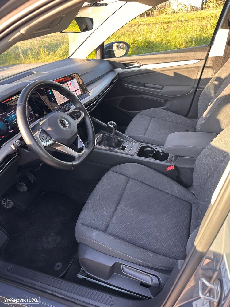 VW Golf 1.5 TSI R-Line - 8