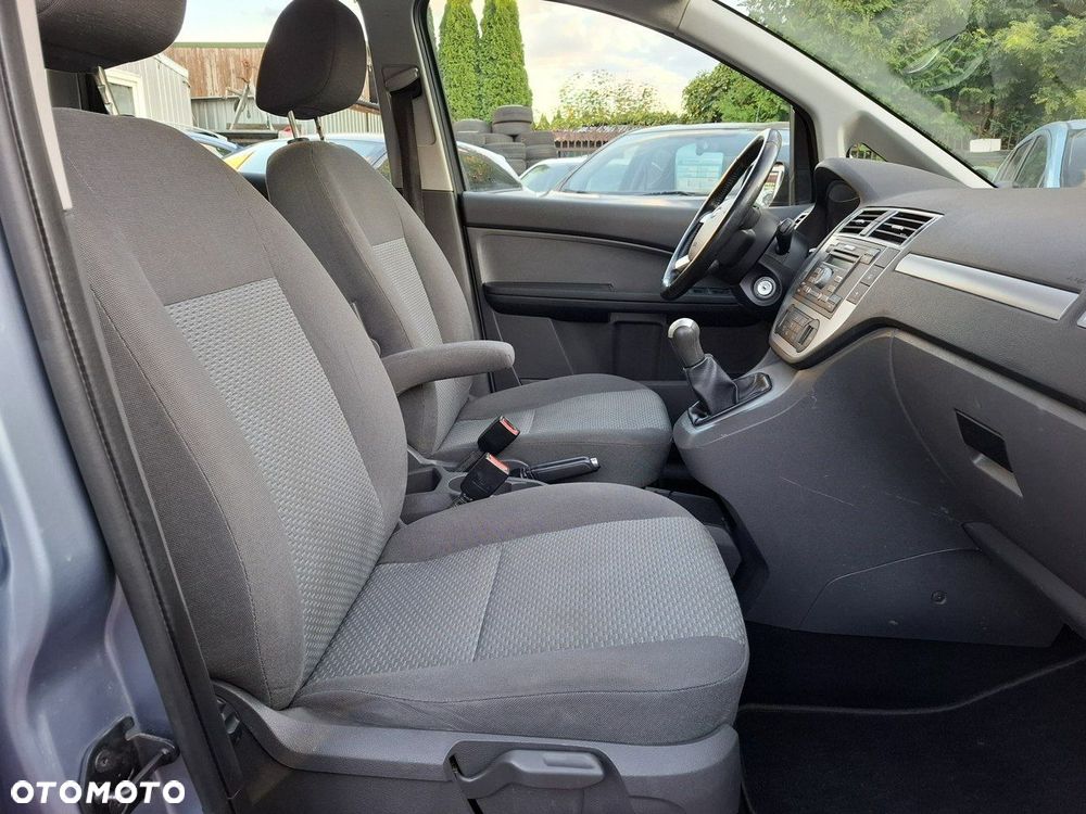 Ford C-MAX 1.8 Ghia - 23