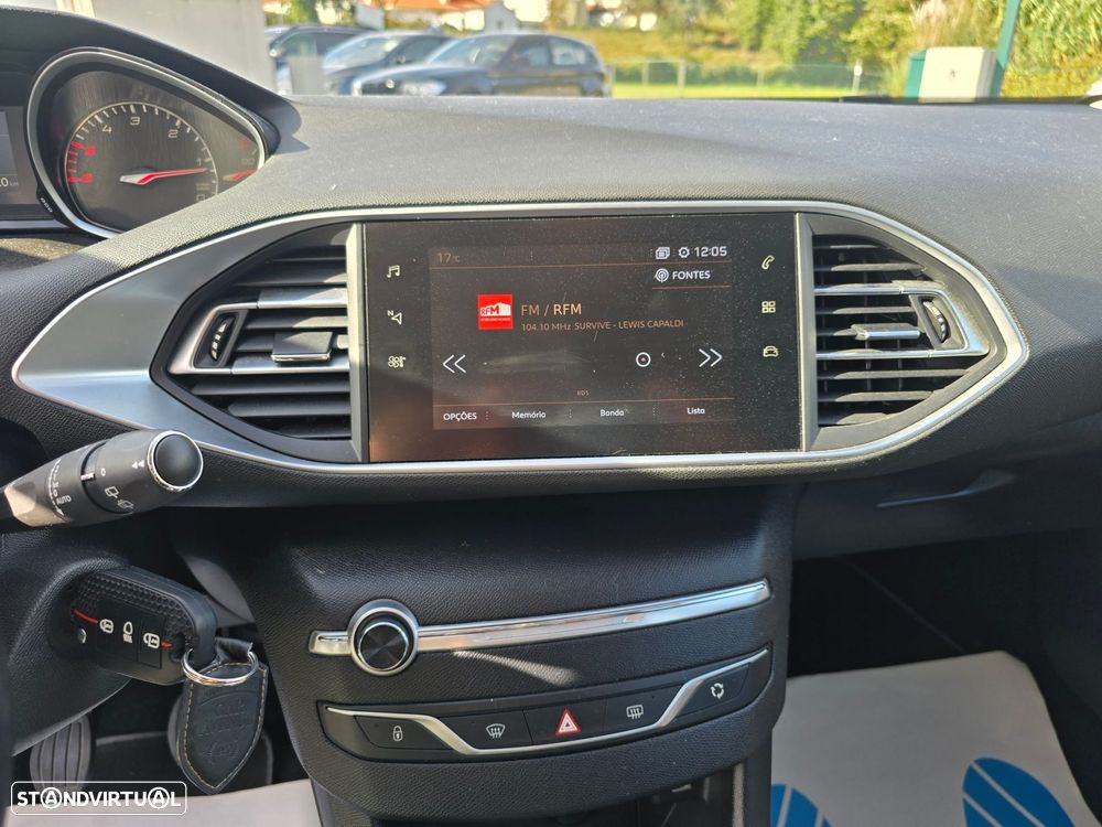 Peugeot 308 1.5 BlueHDi Active Pack - 29