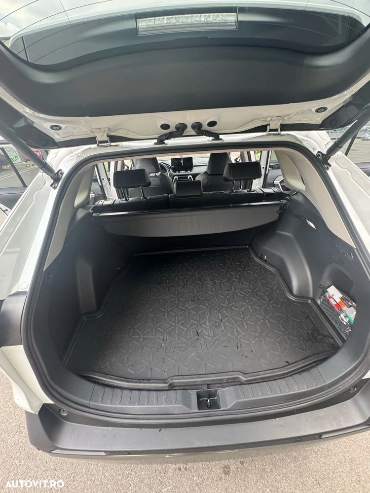 Toyota RAV4 2.5 VVT-iE 4x4 Luxury - 11